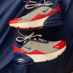 Nike air 270s kids